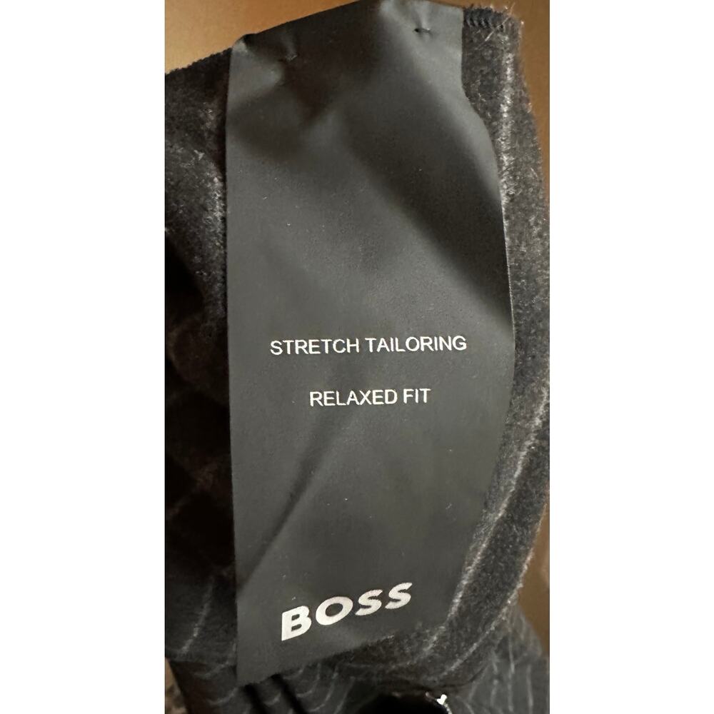 BOSS Black Pinstripe Wool Tailored Carper Jacket Size 40R - Picture 7 of 9